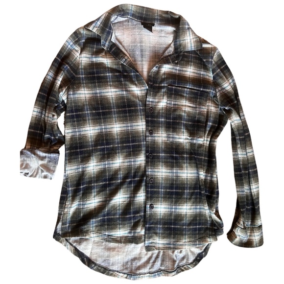 Chic Rue21 Plaid Button-Down Shirt - Size XS - Picture 1 of 2